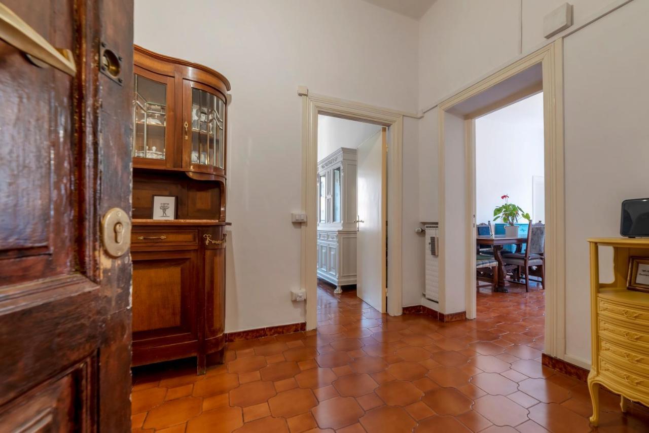 Apartamento Santa Maria Maggiore Roomy And Bright Flat *